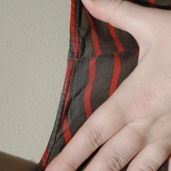 100% Silk Forever 21 Olive Green Pocket Tank - L - Picture 5 of 7